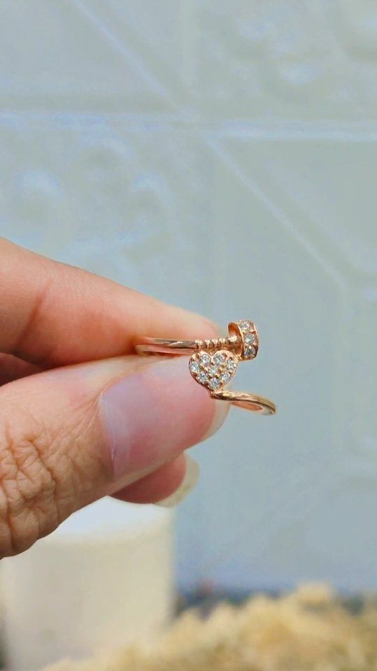 Panduan Memilih Gelang Perak Sesuai Bentuk Tangan